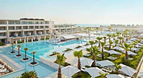 Avra Imperial Beach Resort & Spa 5* Χανιά Το Avra Imperial Beach Resort & Spa είναι χτισμένο μέσα σε κήπους έκτασης 65.000 τ.μ. και διαθέτει πισίνα μεγέθους 1.500 τ.μ. με pool bar στο κέντρο.