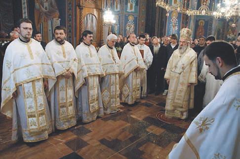 ВАСКРСЕЊЕ ХРИСТОВО У САБОРНОМ ХРАМУ Васкрсење Христово је победа над смрћу, победа над грехом, победа над ђаволом, то је пролеће за душу људску.