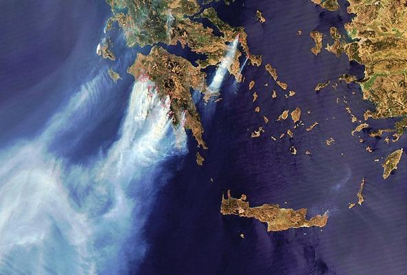 24.4 Οι πυρκαγιές του καλοκαιριού 2007 από δορυφόρο Για να σωθούν τα δάση που έχουν απομείνει, σε ορισμένα ευρωπαϊκά κράτη (και κυρίως στη Σκανδιναβική Χερσόνησο) εφαρμόζεται η πρακτική της