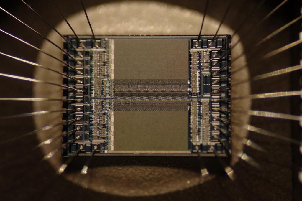 Postopek izdelave VLSI čipa David A. Patterson, John L.