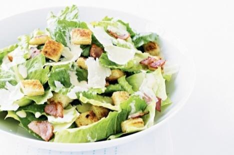 Η παγίδα της σαλάτας Crash test: Ceasar s Vs Greek Salad