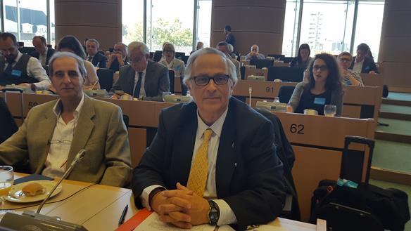 Εκπροσώπηση της ΕΟΟ στο Ευρωκοινοβούλιο για την αναλογικότητα Στις 18 Οκτωβρίου 2017, σε μιαν εκδήλωση που φιλοξενήθηκε από τα Μέλη του Ευρωπαϊκού Κοινοβουλίου, Lieve Wierinck και Δρ.