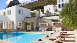 SKIROS PALACE HOTEL 4* ΜΑΓΑΖΙΑ - ΣΚΥΡΟΣ Απλότητα, χαλάρωση, άνεση, ευγένεια χαρακτηρίζουν το φιλόξενο περιβάλλον του ξενοδοχείου Skiros Palace, το χαµογελαστό και φιλικό προσωπικό µας βρίσκεται στη