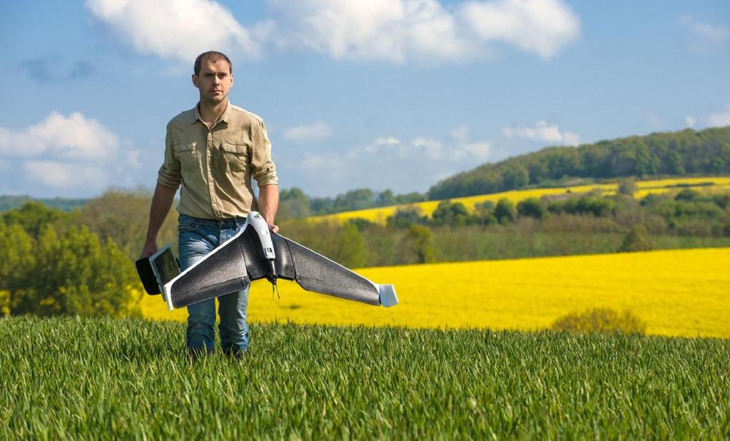 PARROT DISCO-PRO AG Το Parrot Disco-Pro Ag είναι ένα πολυχρηστικό drone σχεδιασμένο για γεωργικές εφαρμογές υποστηρίζοντας και βελτιώνοντας τις διαδικασίες αγροτικής παραγωγής με εναέριες