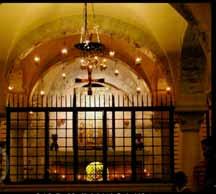 9 Mai - aducerea Moaștelor Sfântului Nicolae din Mira Lichiei la Bari Sărbătoarea principală a Sfântului Ierarh Nicolae, ocrotitorul și patronul parohiei noastre, este 6 decembrie ( 342), dar în