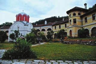 Golija-Studenica BR; (а) мap of the BR and NP; (b) The Studenica Monastery; (v) The Golija mountain Зонирање и разграничење подручја Свете горе представља средство за постизање циљева заштите и