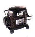 SPARES LIST 2011 COMPRESSORS P-COM-529 COMPRESSOR L'UNITE 200X160X210 10,60 34500029100529 133,33 AEZ4430 Y 1/4 ΗΡ BP7300, BS77, PN99, PN999 P-COM-424 COMPRESSOR L'UNITE 200X160X200 11,00