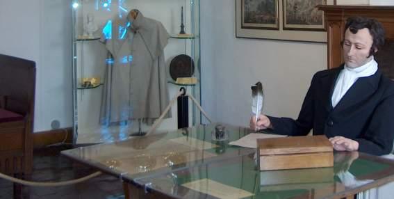 musée wellington Photos JML musée wellington Waterloo Το μουσείο Γουέλινγκτον Το μουσείο Γουέλινγκτον βρίσκεται ακριβώς στο κέντρο του Βατερλώ, στο μέρος όπου κάποτε έστεκε ένα πανδοχείο του 8ου