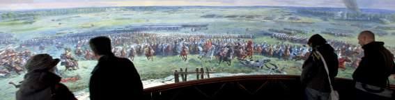 heart of the Battle) ライオン像の丘の地下に建設された メモリアル 85 は ベルギーの歴史で最も激動の時代を語り継ぐ施設です 様々な特殊効果が使用された大規模なインタラクティブツアーは ヨーロッパでも有数の五感を刺激する体験となるでしょう また ジェラール コルビオ監督制作の 4D 映画 At the heart of the Battle (