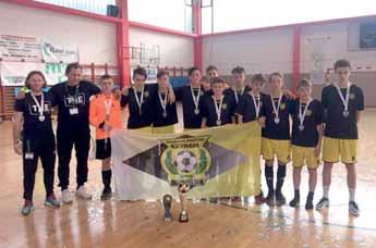 Prvaki zimske lige - Foto-Miroslav Čop vikend po dve tekmi, eno v futsalu, drugo v nogometu.