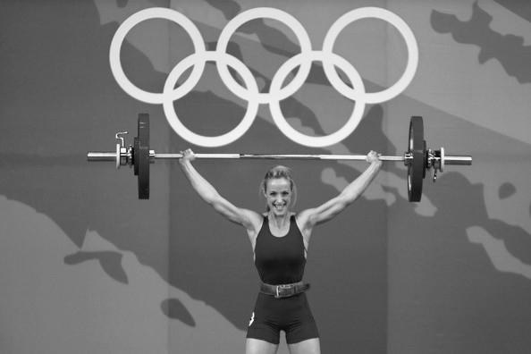 WOMEN SHOULD TRAIN DIFFERENTLY THAN MEN?