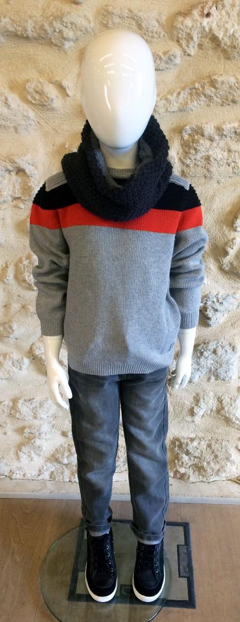 LF1213 8,95 4,48 20,95 10,48 Chaussures LCIN0H 43,95 30,77 Gilet (Les Robes 1) LF080H