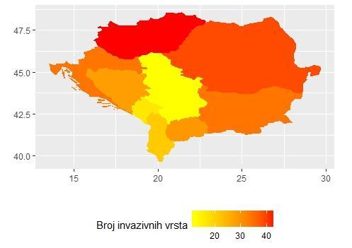 Боје на добијеној мапи би требало изменити тако да су светлијом бојом означене државе у којима је број инвазивних врста мањи: map_color<-map_merged+ scale_fill_gradient(low = "yellow", high = "red")+