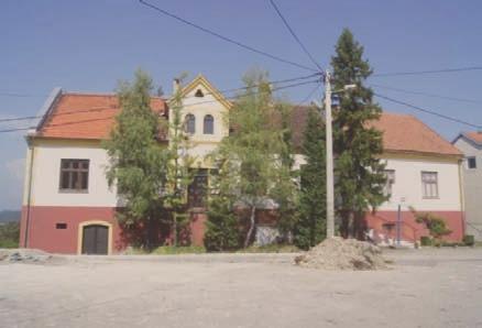 4 Energetski pregledi Zgrada Područne škole Vinagora smještena je na području partnera Krapinsko-zagorske županije, u malom pitoresknom