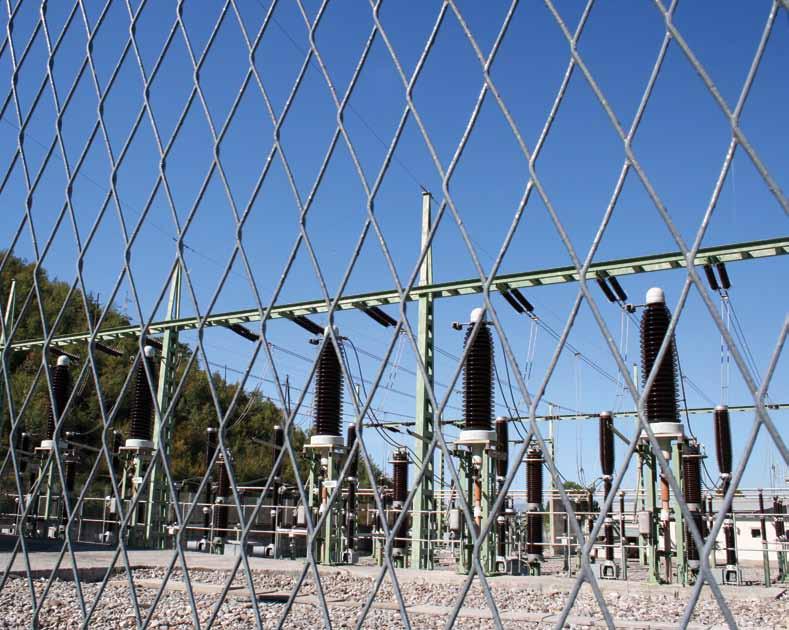 Zanimljivosti U CHE Čapljina ugrađeni su prvi sinkroni hidrogeneratori s izravnim vodnim hlađenjem statorskoga namota na prostoru bivše države.