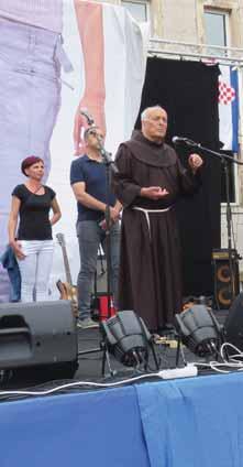 osvojeno 1. mjesto u kuhanju veprovine s purom Oklaj, 25. lipnja 2016.