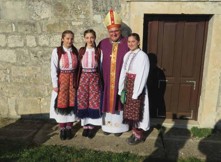 BISKUP U PROMINI Isus doista donosi potpuni preokret: gluhi čuju, gubavi se čiste, siromasima se navješta Kraljevstvo Božje.