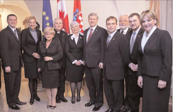 U DELEGACIJI STEPHENA HARPERA HRVATSKOJ Prime Minister Kanade Stephen Harper posjetio je Republiku Hrvatsku 7. i 8. svibnja, 2010.