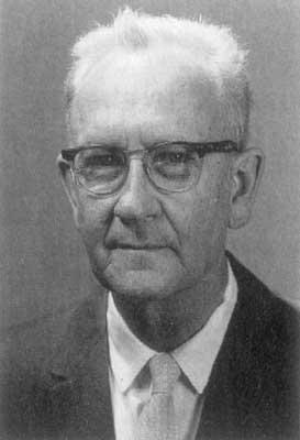 Complexitatea -Householder QR Figure: Alston S. Householder (1904-1993), matematician american.