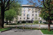 Cirila in Metoda je bila mišljena kot prizidek za potrebe nove župnije ob stari pokopališki cerkvi sv. Krištofa.