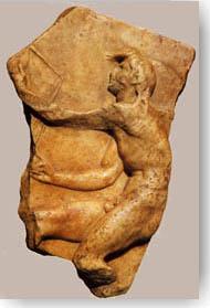 KAIROS Među umjetninama izloženim u samostanskoj zbirci Sv. Nikole najvredniji je grčki mramorni reljef s likom božanstva KAIROSA.