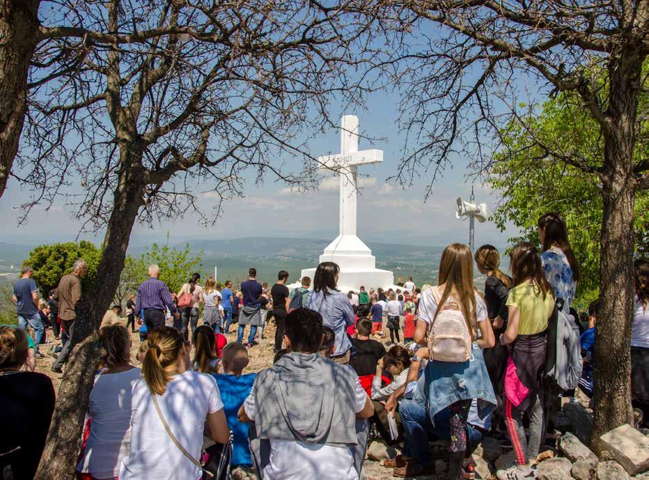 Gospina škola Gospina škola menskom dijalogu kršćanskih crkava te od neispunjenih očekivanja Drugoga vatikanskog sabora, J.