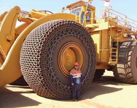 Vai zināt, ka...? Pasaulē dārgākās riepas 1. vieta Traktora LeTourneau L-2350 riepas. Planētas vislielākais traktors, kas sver 400 tonnas, ir iekļauts Ginesa rekordu grāmatā.