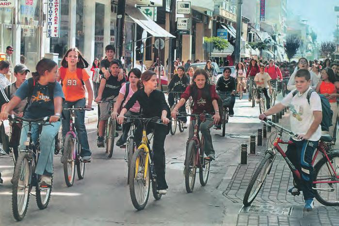 Τέταρτος τρόπος: χρησιμοποιούμε ποδήλατο για τις μετακινήσεις μας. Μια ολόκληρη πόλη χρησιμοποιεί ποδήλατο ΤΟ ΠΕΙΡΑΜΑ ΤΗΣ ΚΑΡΔΙΤΣΑΣ Ένα πείραμα βρίσκετ σε εξέλιξη αυτή την εποχή στην Καρδίτσα.
