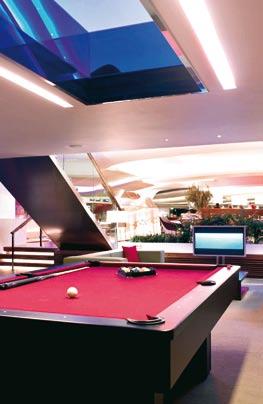 The brainchild of eccentric and ingenious entrepreneur Sir Richard Branson, Virgin Atlantic takes a slightly unconventional approach to things. And the Clubhouse is no exception.