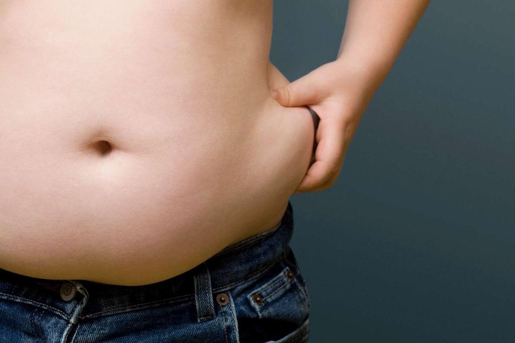 Συνέπειες κακής διατροφής Μια κακή διατροφή στην παιδική και εφηβική ηλικία, μπορεί να οδηγήσει σε μια παχυσαρκία, η οποία είναι δυνατόν να συνδεθεί με την εμφάνιση σoβαρών παθολογικών παθήσεων κατά