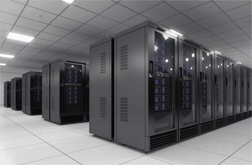 Εξυπηρετητές ή διακομιστές Το Mainframe (μεγάλο υπολογιστικό σύστημα) είναι ένας μεγάλος, ακριβός,