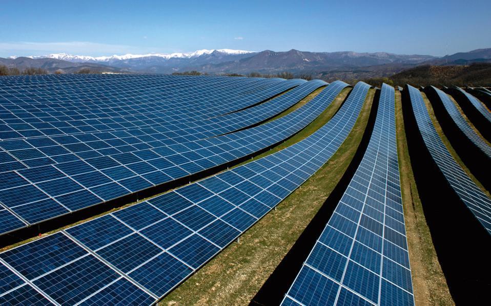 Η ΕΕ στηρίζει τις επενδύσεις στις ανανεώσιμες πηγές ενέργειας στην Ελλάδα Την ανάγκη αύξησης της χρήσης τεχνολογιών «πράσινης» ενέργειας, επιβεβαίωσε και η Ευρωπαϊκή Επιτροπή στην προώθηση σχεδίων