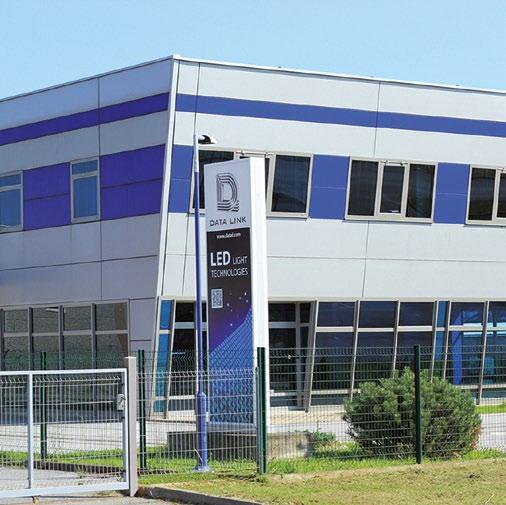 Data Link Od svojeg osnutka tvrtka DATA LINK najveći je dio svojih potencijala usmjerila ka razvoju i proizvodnji novih te tehnološki naprednih i inovativnih proizvoda i rješenja.