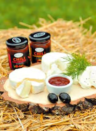 BUGA s padažai gaminami Lietuvoje iš miško uogų bei šviežių maltų, Dunojaus slėnyje užaugintų aitriųjų paprikų.