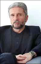 Nastavilo se iz Vlade nakon izbora, samo uëestalije i πire.