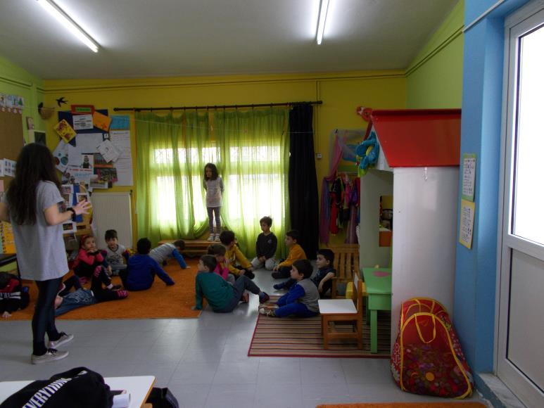 κρέμονται ανάποδα»