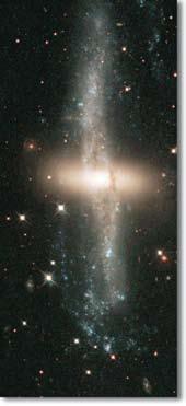 Σπει ρο ει δής Εκ πρό σω πος Ο σπει ρο ει δής γα λα ξί ας NGC 4414, που βρί σκε ται σε από στα ση 60 εκα τομμυ ρί ων ετών φω τός, εί ναι ένας αντιπρο σω πευ τι κός τύ πος των γα λα ξι ών που δι α θέ