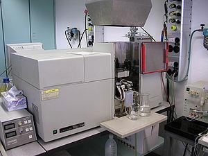 Όργανο AAS Near-infrared spectroscopy: Η φασματοσκοπία εγγύς υπερύθρου (NIRS) είναι μια φασματοσκοπική μέθοδος που χρησιμοποιεί την περιοχή εγγύς υπερύθρου του ηλεκτρομαγνητικού φάσματος (από περίπου