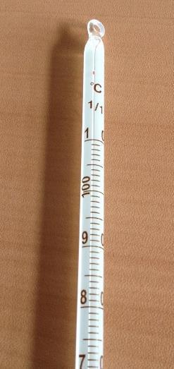 Θερμόμετρο Εργαστηρίου (-10 +110 C) (οινοπνεύματος) 413960 ΤΙΜΗ 2.20 Θερμόμετρο Εργαστηρίου (-10.. 110 C) (οινοπνεύματος) Με άγκιστρο.