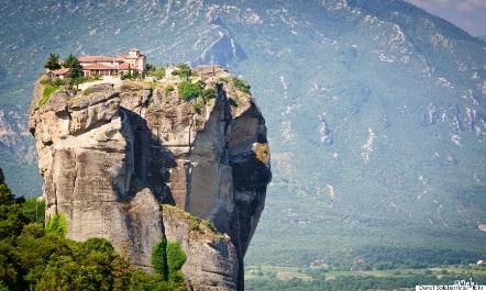 την Καλαμπάκα, επίσκεψη στα μετέωρα.