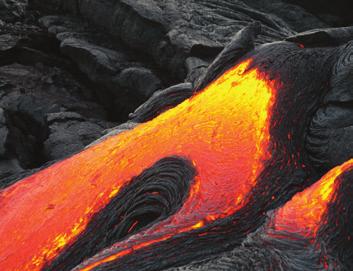Ο ηφαιστειακός κίνδυνος στον Ελλαδικό χώρο περιορίζεται στα ενεργά ηφαίστεια της Σαντορίνης και της Νισύρου και σε ακτίνα μερικών δεκάδων χιλιομέτρων από αυτά.
