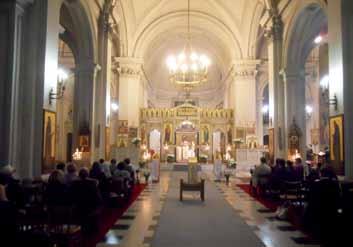 Júlia Milčová CJ, podpredsedníčka Konferencie vyšších predstavených ženských reholí na Slovensku. Desaťtisíce koptských kresťanov sa 20. marca rozlúčili v Katedrále sv.
