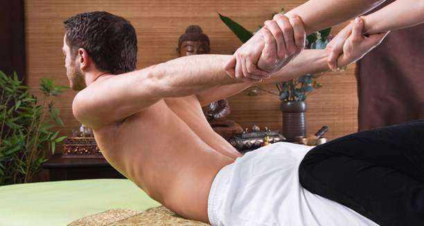 Σκοπός της Εκπαίδευσης Πρωτόκολλο Thai Massage για Spa 1. Ο στόχος και τα πλεονεκτήματα του Thai Massage 2. Ανατολίτικη φιλοσοφία του Thai Massage 3.