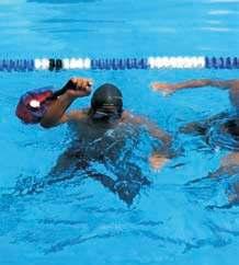Πρόγραμμα Κολύμβησης - Θαλασσίας Εκπαίδευσης 4 Εβδομάδων 1 Στόχος της 1ης Εβδομάδας είναι το προσωπικό να βελτιώσει την τεχνική του στην κολύμβηση (ελεύθερο-πρόσθιο-πλάγιο), καθώς και να αυξήσει τη
