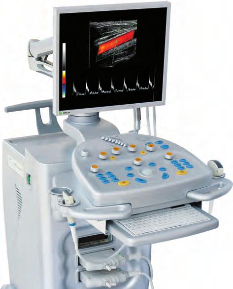 INSPIISAN KVALITETOM Digitalni colourdoppler + 4D 33980 ECOCOLOUDOPPLE sa 17 ravnim ekranom Isporučuje se sa 3 konektora za sonde, postoljem sa točkićima, tastaturom, bez sondi Digitalni dopler