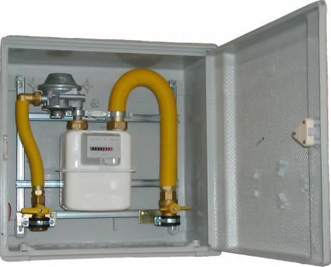 Materiál plynovej prípojky je z HDPE PE100 DN25x3,0mm. Plynové potrubie je uložené do pieskového lôžka a chránené pieskovým obsypom.