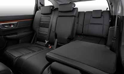 Το CR-V διαθέτει μεγαλύτερη καμπίνα και αυξημένο χώρο για τα πόδια των επιβατών.