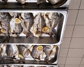 Προϊοντικές Χορηγίες Το 2017 ενισχύσαμε οργανισμούς, ναούς, μη κυβερνητικές οργανώσεις και Ιδρύματα με προϊόντα μας, συμβάλλοντας στην αντιμετώπιση του επισιτιστικού προβλήματος και κατ επέκταση στο