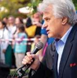 Αγαπητοί Συμπολίτες, Για 4η συνεχή χρονιά ο Θερινός Κινηματογράφος του Δήμου Αγίας Παρασκευής «Θανάσης Βέγγος» λειτουργεί στον ανακαινισμένο, όμορφο και δροσερό χώρο του Πολιτιστικού Αθλητικού