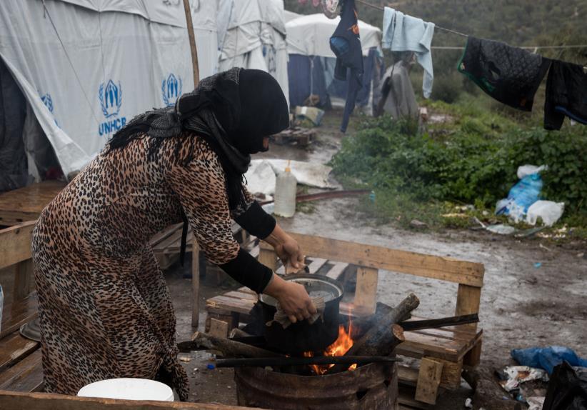 Απροστάτευτοι, αβοήθητοι, απελπισμένοι 4 που υφίστανται, αν αναγκαστούν να επιστρέψουν εκεί όπου είναι εντελώς απροστάτευτες και ίσως να πρέπει να συνεχίσουν να ζουν με τον δράστη.